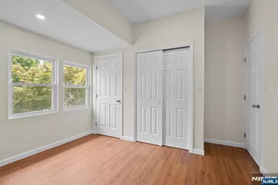 731 Humboldt Street, Secaucus, NJ 07094 - Photo 15