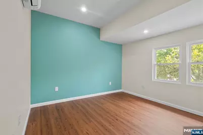 731 Humboldt Street, Secaucus, NJ 07094 - Photo 13