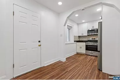 1611 Ann Street 2 #2, Fort Lee, NJ 07024 - Photo 5