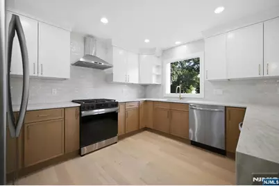 183 Jefferson Avenue, Emerson, NJ 07630 - Photo 9
