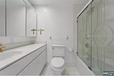 900 Palisade Avenue 20A #20A, Fort Lee, NJ 07024 - Photo 25