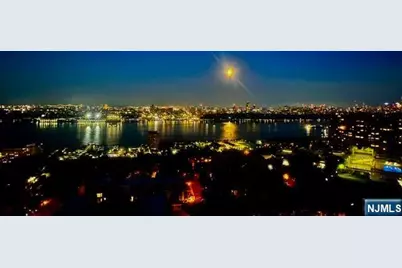900 Palisade Avenue 20A #20A, Fort Lee, NJ 07024 - Photo 1