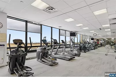 900 Palisade Avenue 20A #20A, Fort Lee, NJ 07024 - Photo 41
