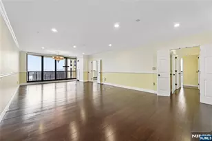 900 Palisade Ave 20A, Fort Lee, NJ 07024 - Photo 5