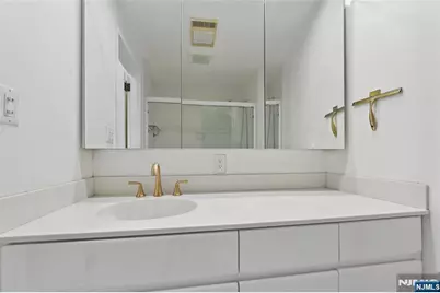 900 Palisade Avenue 20A #20A, Fort Lee, NJ 07024 - Photo 27