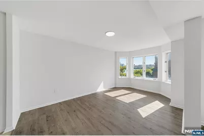 403 Livingston Court N403 #N403, Edgewater, NJ 07020 - Photo 15