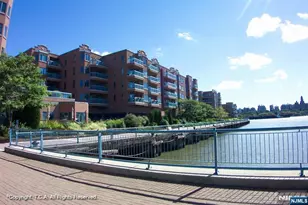 403 Livingston Ct N403, Edgewater, NJ 07020 - Photo 45