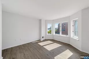 403 Livingston Ct N403, Edgewater, NJ 07020 - Photo 31