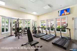 403 Livingston Ct N403, Edgewater, NJ 07020 - Photo 5