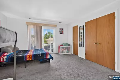 271 Collignon Way 4B #4B, River Vale Township, NJ 07675 - Photo 11