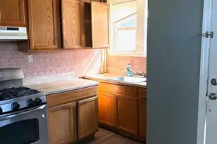 17 Hamilton Ave, Fairview, NJ 07022 - Photo 5