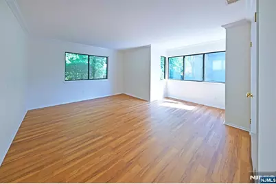107 Indian Hollow Court 107 #107, Mahwah, NJ 07430 - Photo 15