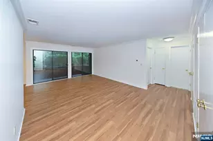 107 Indian Hollow Ct 107, Mahwah, NJ 07430 - Photo 7