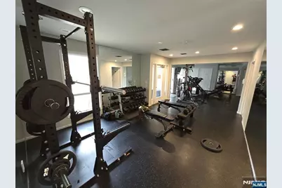 567 Windsor Drive 712 #712, Palisades Park, NJ 07650 - Photo 17
