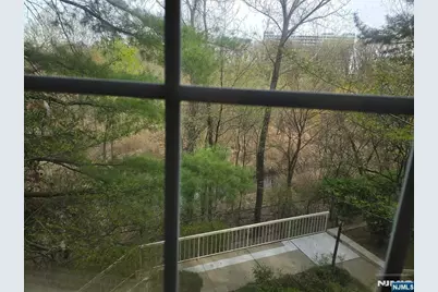 567 Windsor Drive 712 #712, Palisades Park, NJ 07650 - Photo 27
