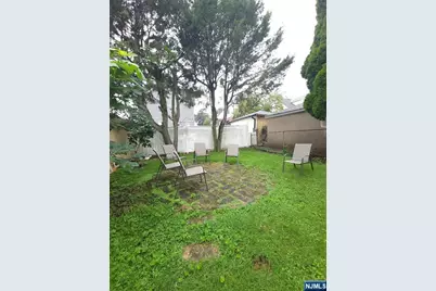 312 Passaic Avenue, Hasbrouck Heights, NJ 07604 - Photo 27