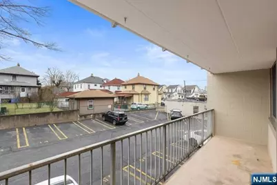 515 Anderson Avenue 2H #2H, Cliffside Park, NJ 07010 - Photo 7