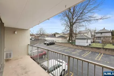 515 Anderson Avenue 2H #2H, Cliffside Park, NJ 07010 - Photo 15