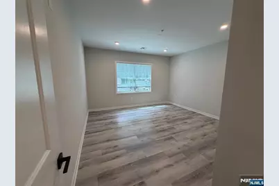 505 Kinderkamack Road 104 #104, Oradell, NJ 07649 - Photo 11