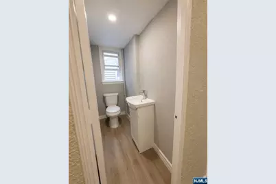 15 Roosevelt Street, North Arlington, NJ 07031 - Photo 7