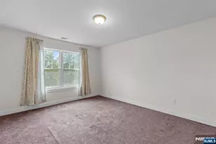 52 Parkside Dr, Wanaque, NJ 07420 - Photo 17