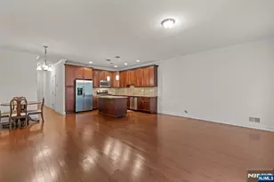 52 Parkside Dr, Wanaque, NJ 07420 - Photo 9