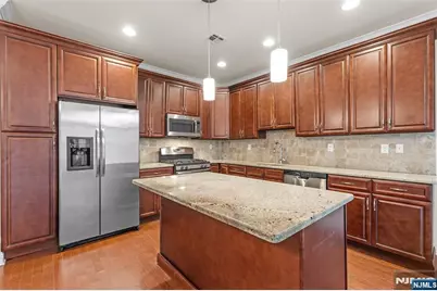 52 Parkside Drive, Wanaque, NJ 07420 - Photo 5