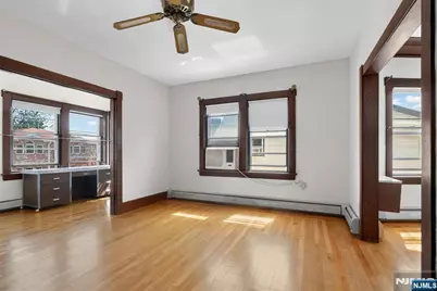 290 Lafayette Avenue 2 #2, Cliffside Park, NJ 07010 - Photo 27