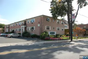 79 Washington Ave 6, Dumont, NJ 07628 - Photo 1