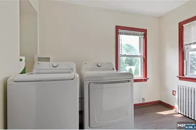 124 Weinmanns Boulevard 2 #2, Wayne, NJ 07470 - Photo 3