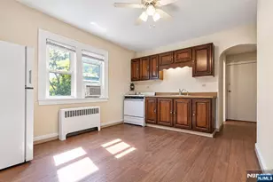 124 Weinmanns Blvd 2, Wayne, NJ 07470 - Photo 5