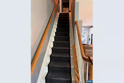 1014 Cunningham Court, Belleville, NJ 07109 - Photo 7