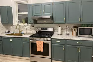 16 Hazel Pl, Irvington, NJ 07111 - Photo 3