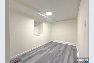 244 Lincoln Avenue 1 #1, Cliffside Park, NJ 07010 - Photo 17