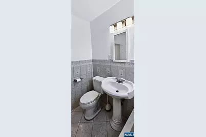 1700 Kennedy Boulevard 42 #42, Union City, NJ 07087 - Photo 13