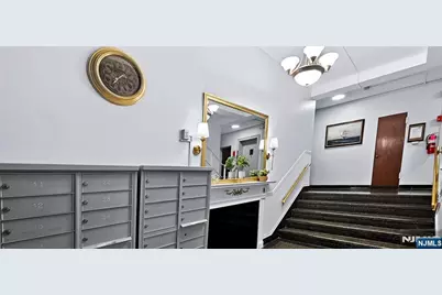 1700 Kennedy Boulevard 42 #42, Union City, NJ 07087 - Photo 17