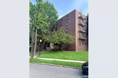 501 Linwood Drive 2F #2F, Fort Lee, NJ 07024 - Photo 1