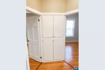 147 Claremont Avenue, Montclair, NJ 07042 - Photo 23
