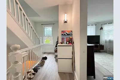 21 Livingston Avenue 2nd Fl #2nd fl, Lyndhurst Township, NJ 07071 - Photo 21