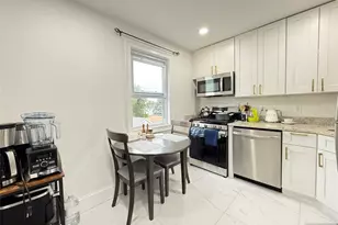 21 Livingston Ave 2nd Fl, Lyndhurst Township, NJ 07071 - Photo 5