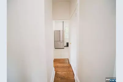 180 Larch Avenue, Teaneck Township, NJ 07666 - Photo 3