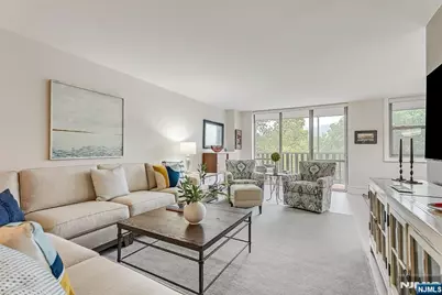 530 Valley, Montclair, NJ 07043 - Photo 9