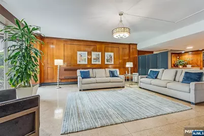 530 Valley, Montclair, NJ 07043 - Photo 5
