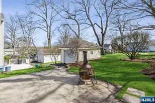 34 Glenview Terrace, Cresskill, NJ 07626 - Photo 23