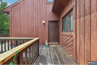 1 Beaver Creek 4 #4, Vernon, NJ 07462 - Photo 3