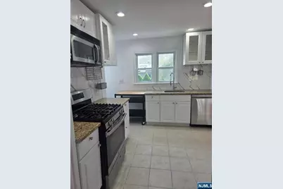 132 Heatherhill Road, Cresskill, NJ 07626 - Photo 11