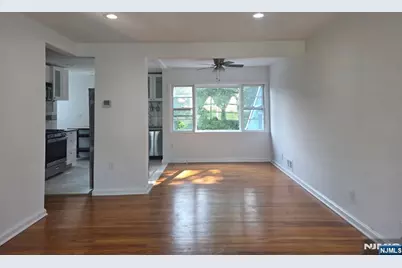 132 Heatherhill Road, Cresskill, NJ 07626 - Photo 13