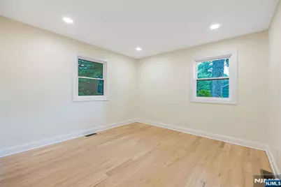 61 Mackay Avenue, Waldwick, NJ 07463 - Photo 19