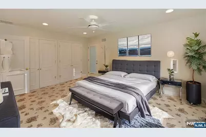 2186 Jones Road, Fort Lee, NJ 07024 - Photo 21