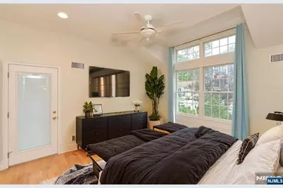 2186 Jones Road, Fort Lee, NJ 07024 - Photo 19